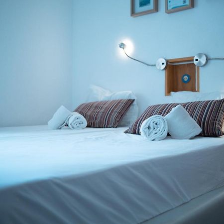 Wax Hostel Фару Екстер'єр фото