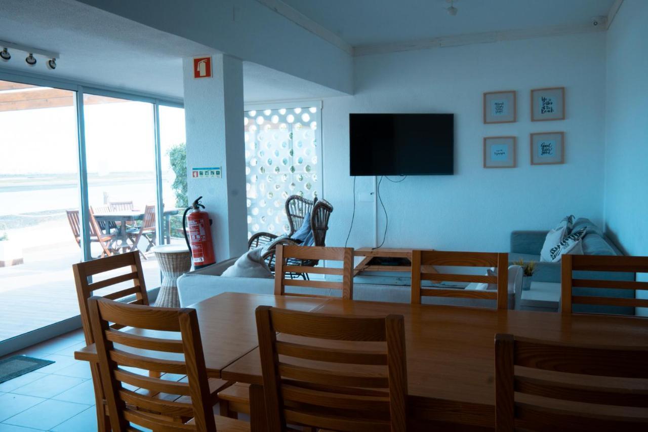 Wax Hostel Фару Екстер'єр фото