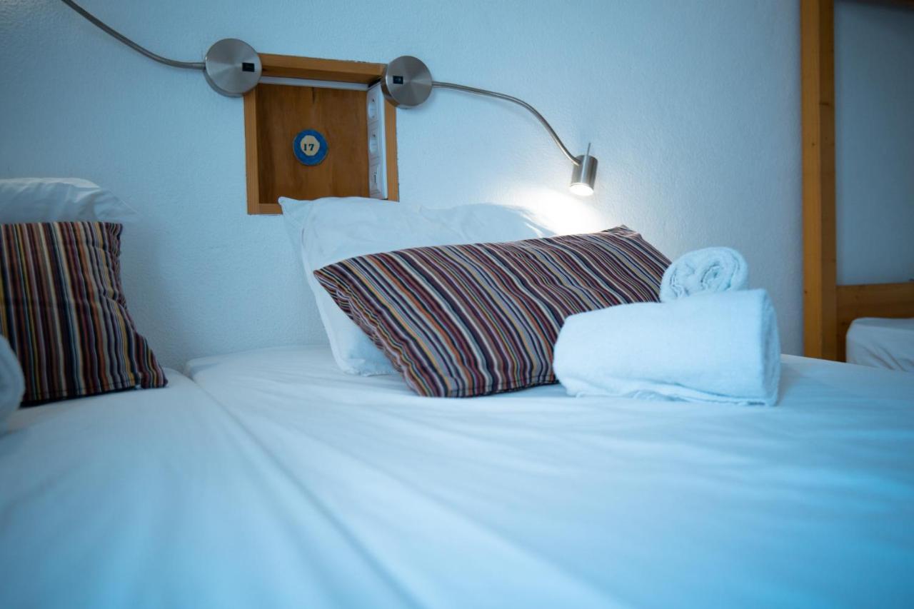 Wax Hostel Фару Екстер'єр фото