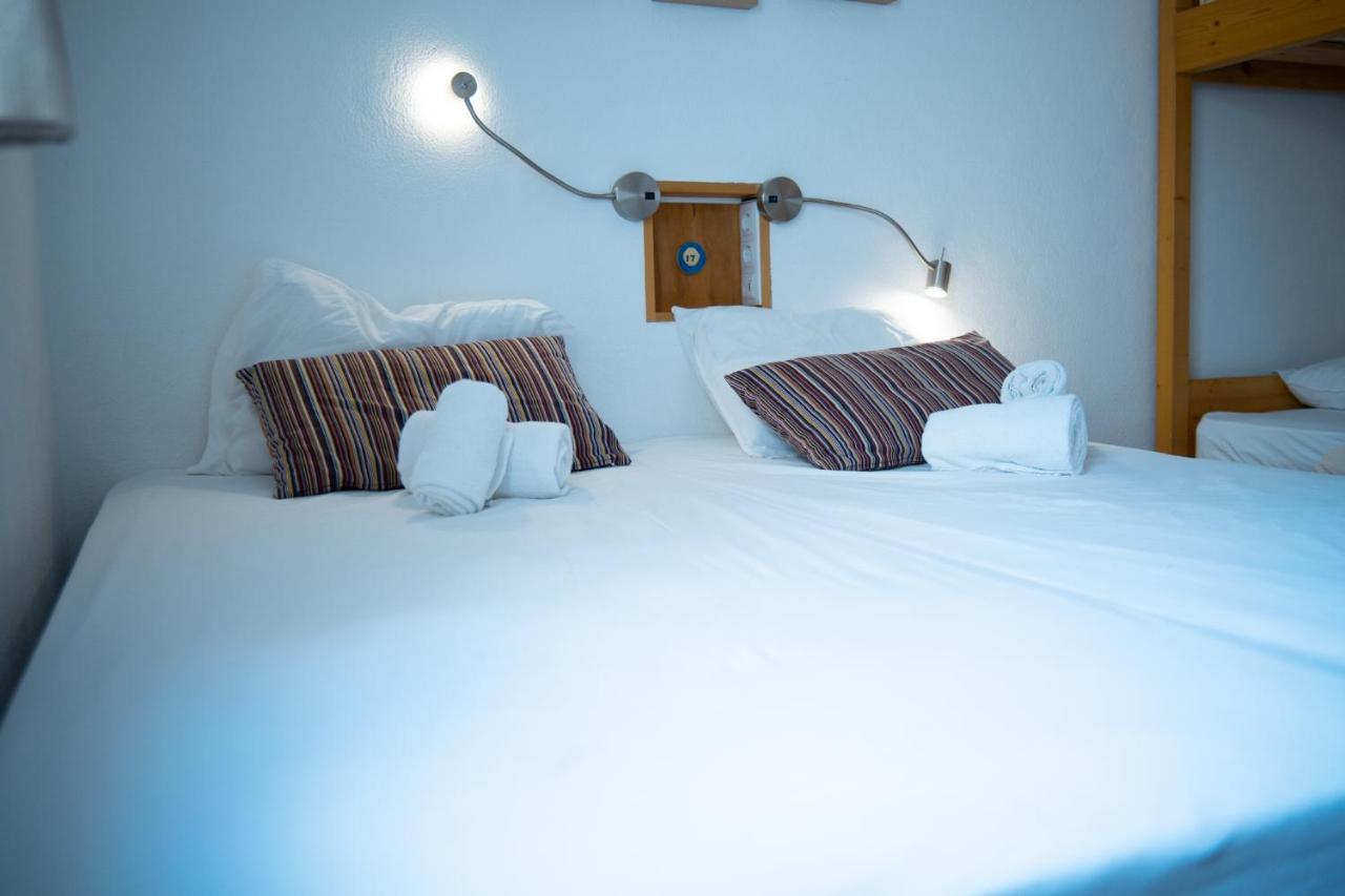 Wax Hostel Фару Екстер'єр фото